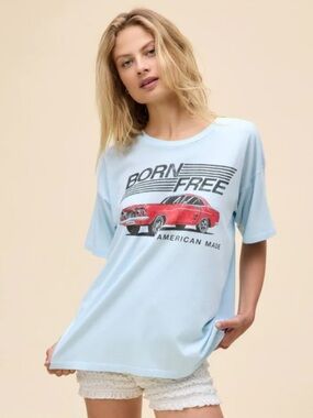 Daydreamer BORN FREE MERCH TEE XL
NWOT